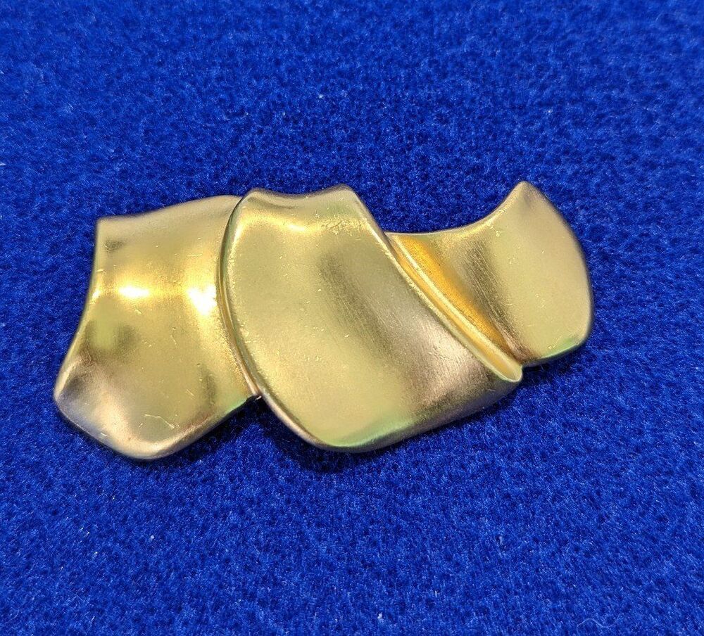Flowing Satin Gold Tone Ribbon Brooch